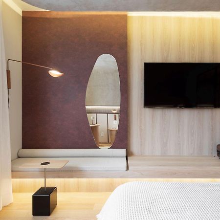 Qoya Hotel Curitiba, Curio Collection By Hilton Exterior foto A room at the hotel