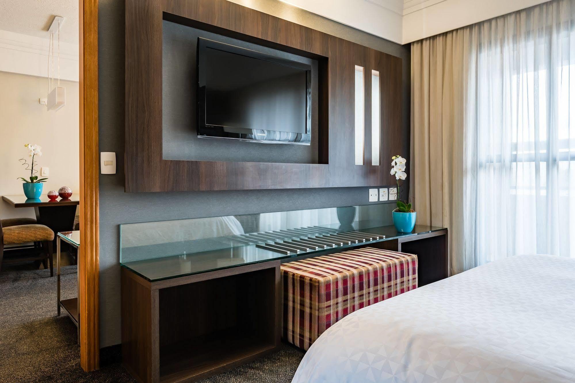 Qoya Hotel Curitiba, Curio Collection By Hilton Exterior foto